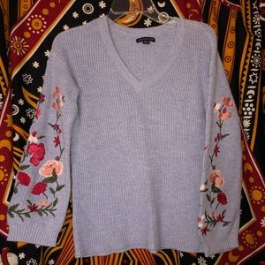 AEO Embroidered Light Blue Sweater
